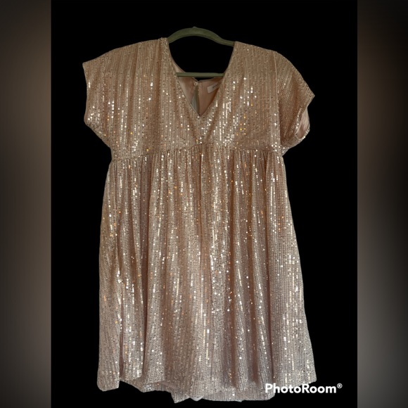 VICI Champane sequin mini dress romper with pockets from Red dress. - Picture 16 of 16